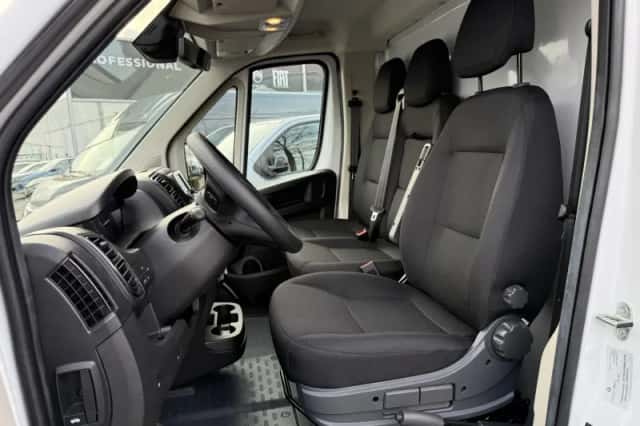 Peugeot Boxer (2024) thumbnail 9