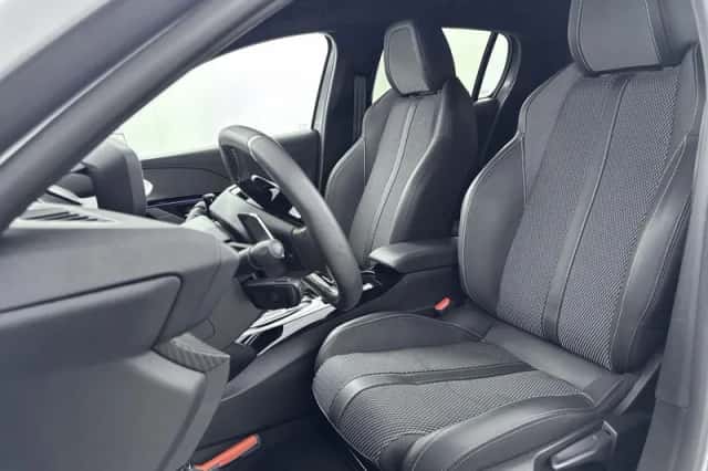 Peugeot 208 (2025) thumbnail 6