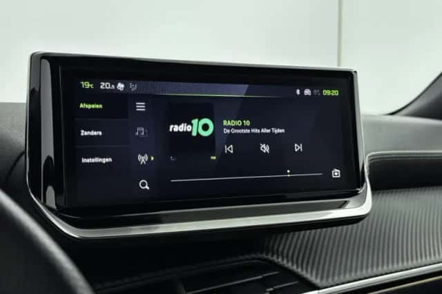 Peugeot 2008 (2024) thumbnail 21