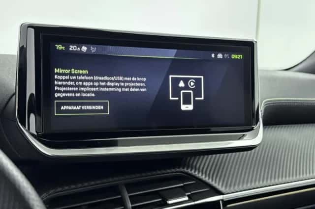 Peugeot 2008 (2024) thumbnail 22