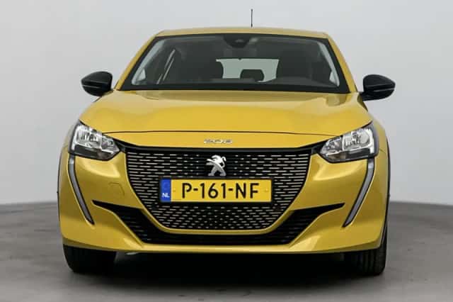 Peugeot e-208 (2022) thumbnail 13