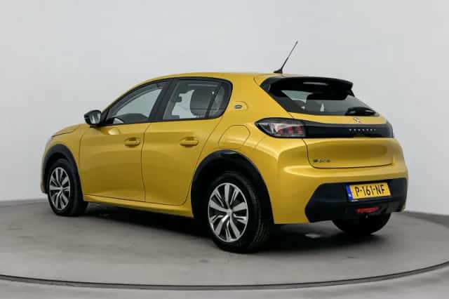 Peugeot e-208 (2022) thumbnail 14