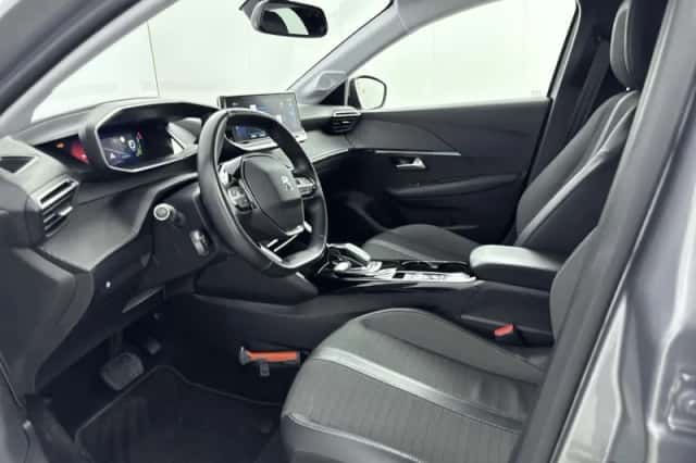 Peugeot e-208 (2021) thumbnail 6