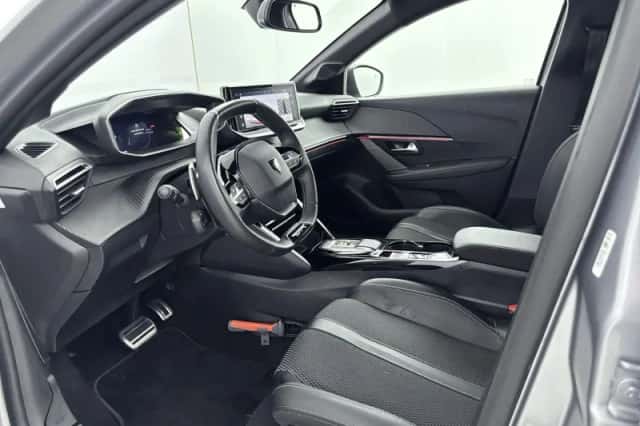 Peugeot 208 (2025) thumbnail 6