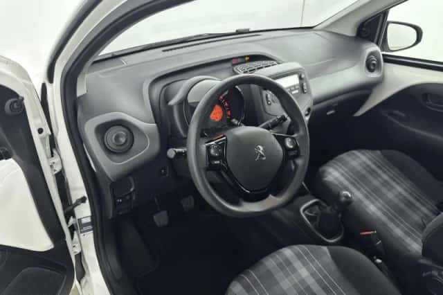 Peugeot 108 (2019) thumbnail 5