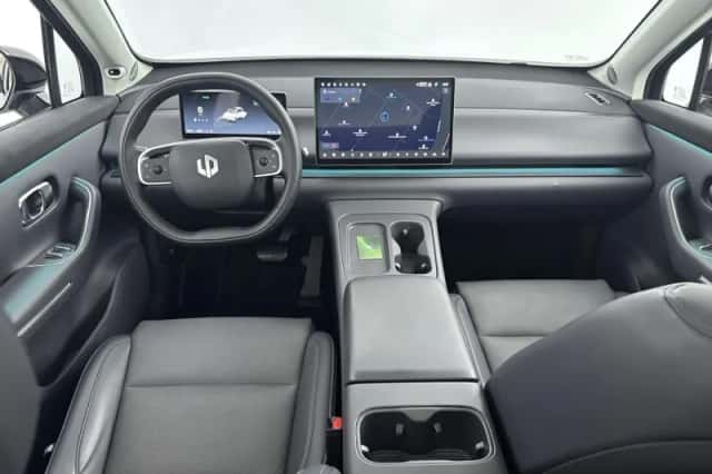 Leapmotor C10 (2025) thumbnail 6