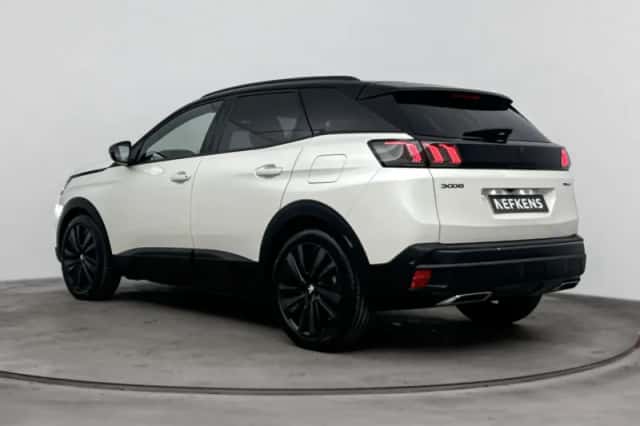 Peugeot 3008 (2021) thumbnail 3