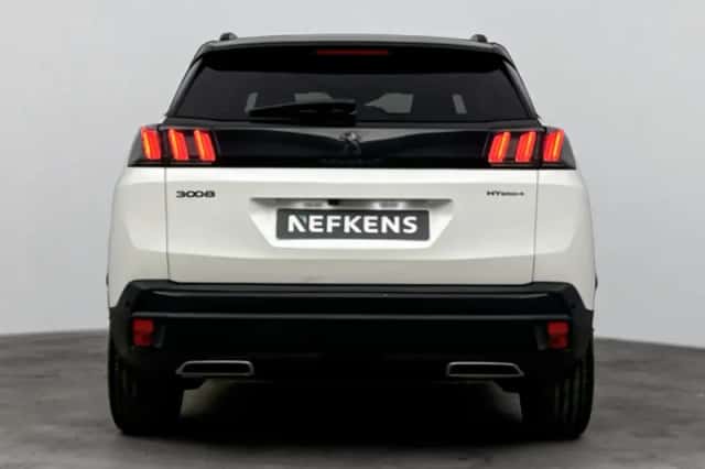 Peugeot 3008 (2021) thumbnail 3