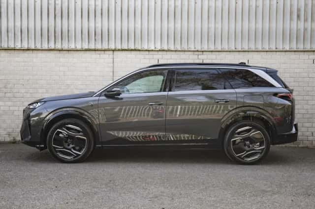 Peugeot E-5008 (2026) thumbnail 2