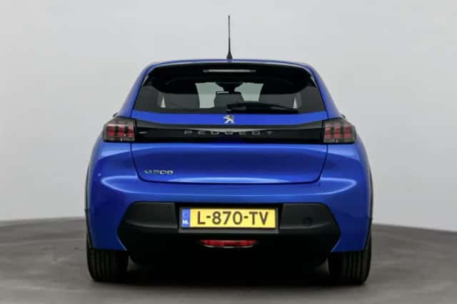Peugeot e-208 (2021) thumbnail 3