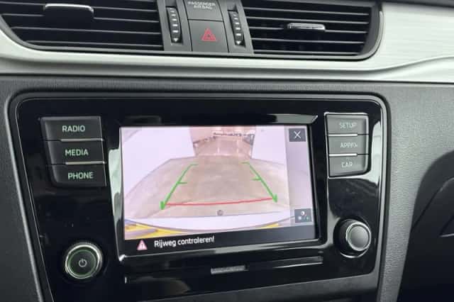 Škoda Rapid (2018) thumbnail 6