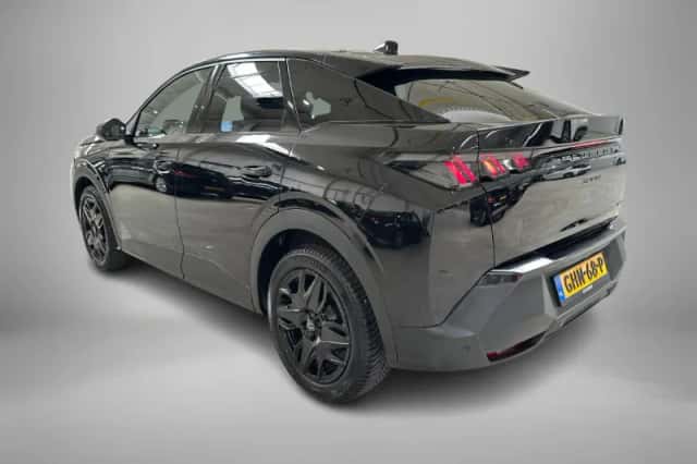 Peugeot 3008 (2024) thumbnail 2