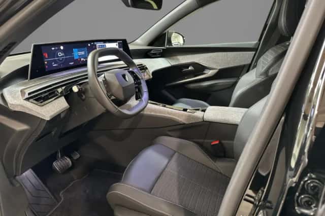 Peugeot 3008 (2024) thumbnail 5