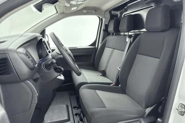 Peugeot e-Expert (2023) thumbnail 6