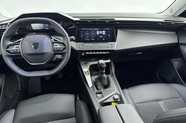 Peugeot 308 (2025) thumbnail 6