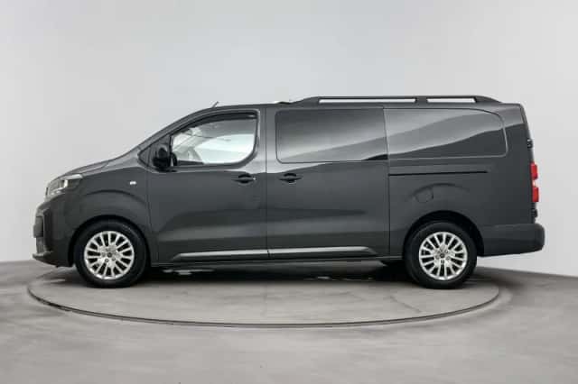 Peugeot Expert (2024) thumbnail 2