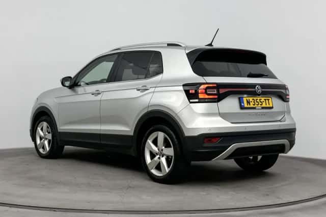 Volkswagen T-Cross (2021) thumbnail 3