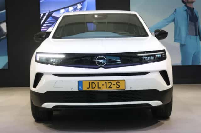 Opel Mokka-e (2025) thumbnail 5