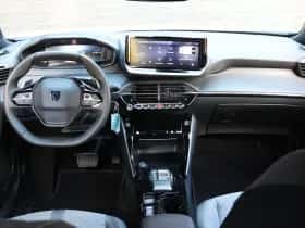 Peugeot 2008 (2025) thumbnail 6