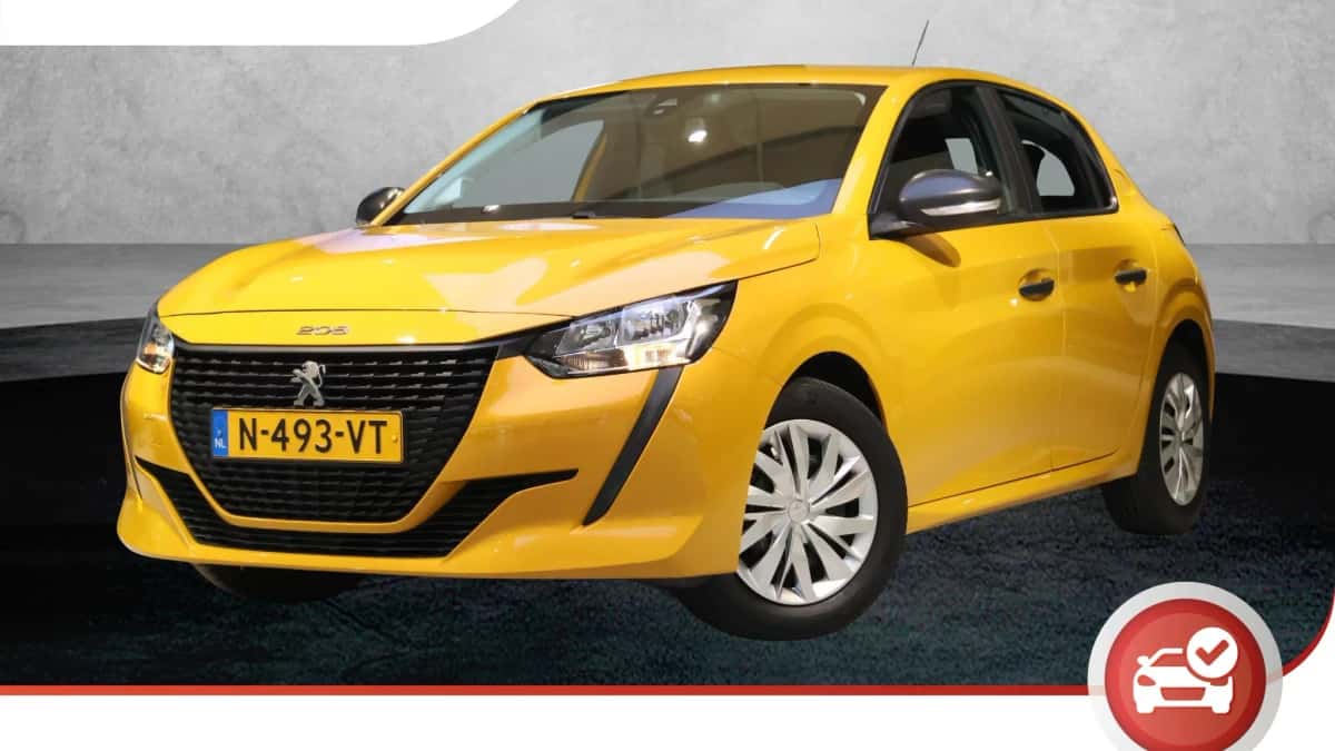 Peugeot 208 (2022) — foto 1