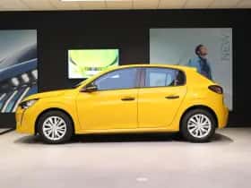 Peugeot 208 (2022) thumbnail 2