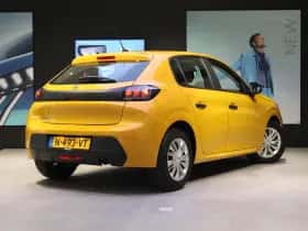 Peugeot 208 (2022) thumbnail 3