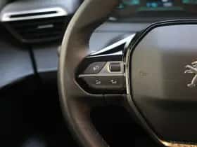 Peugeot e-208 (2023) thumbnail 23