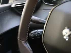 Peugeot e-208 (2023) thumbnail 26