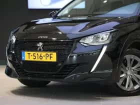 Peugeot e-208 (2023) thumbnail 6