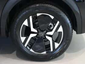 Peugeot 2008 (2025) thumbnail 18