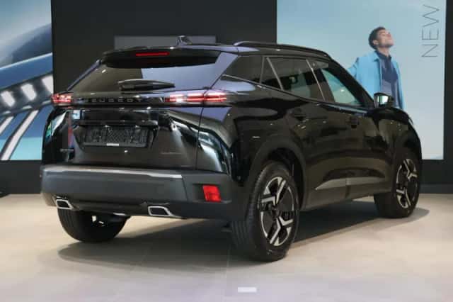 Peugeot 2008 (2025) thumbnail 3