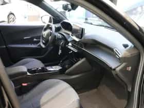 Peugeot 2008 (2025) thumbnail 5