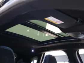 Peugeot e-3008 (2025) thumbnail 11