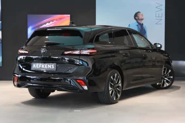 Peugeot 308 (2026) thumbnail 3