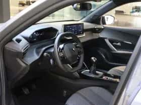 Peugeot 2008 (2025) thumbnail 7