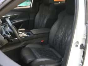 Peugeot 3008 (2019) thumbnail 7