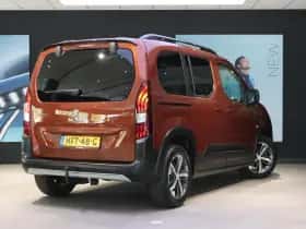 Peugeot Rifter (2022) thumbnail 3