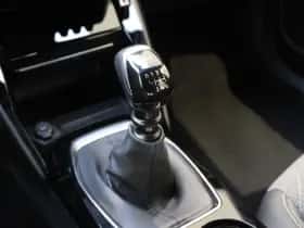 Peugeot 2008 (2025) thumbnail 32