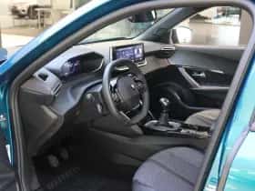 Peugeot 2008 (2025) thumbnail 9