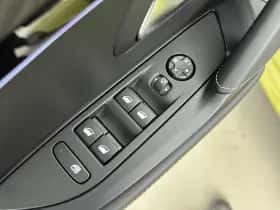 Peugeot 208 (2024) thumbnail 17