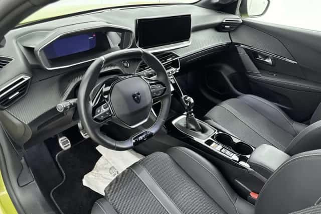 Peugeot 208 (2024) thumbnail 5