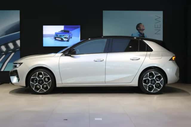 Opel Astra (2026) thumbnail 2