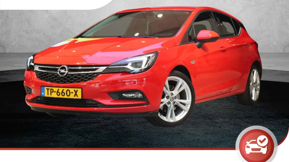 Opel Astra (2018) — foto 1