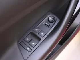 Opel Astra (2018) thumbnail 24