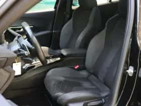 Peugeot 2008 (2022) thumbnail 14