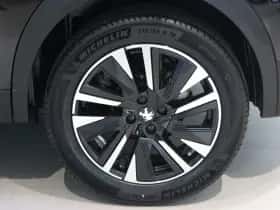 Peugeot 2008 (2022) thumbnail 22