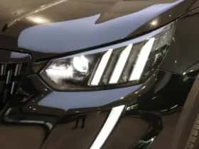 Peugeot 2008 (2022) thumbnail 23