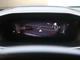 Peugeot 2008 (2022) thumbnail 31