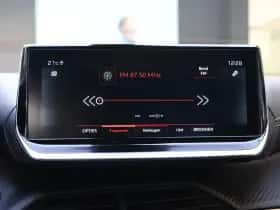 Peugeot 2008 (2022) thumbnail 33