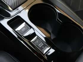 Peugeot 2008 (2022) thumbnail 41